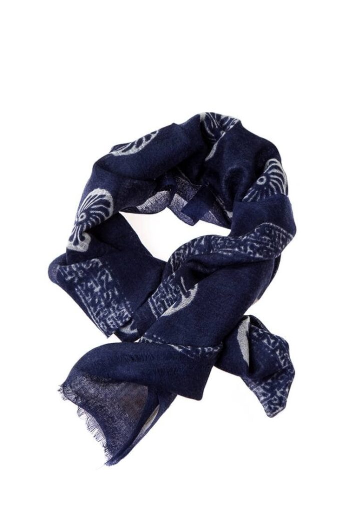 צעיף צמר בדגם אוזבקי